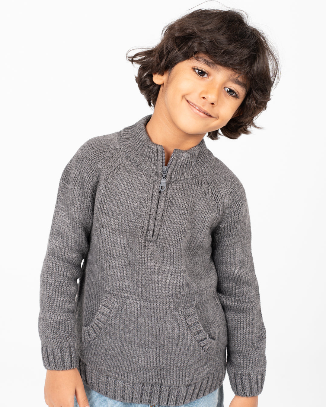 بلوفر محبوك برقبة عالية