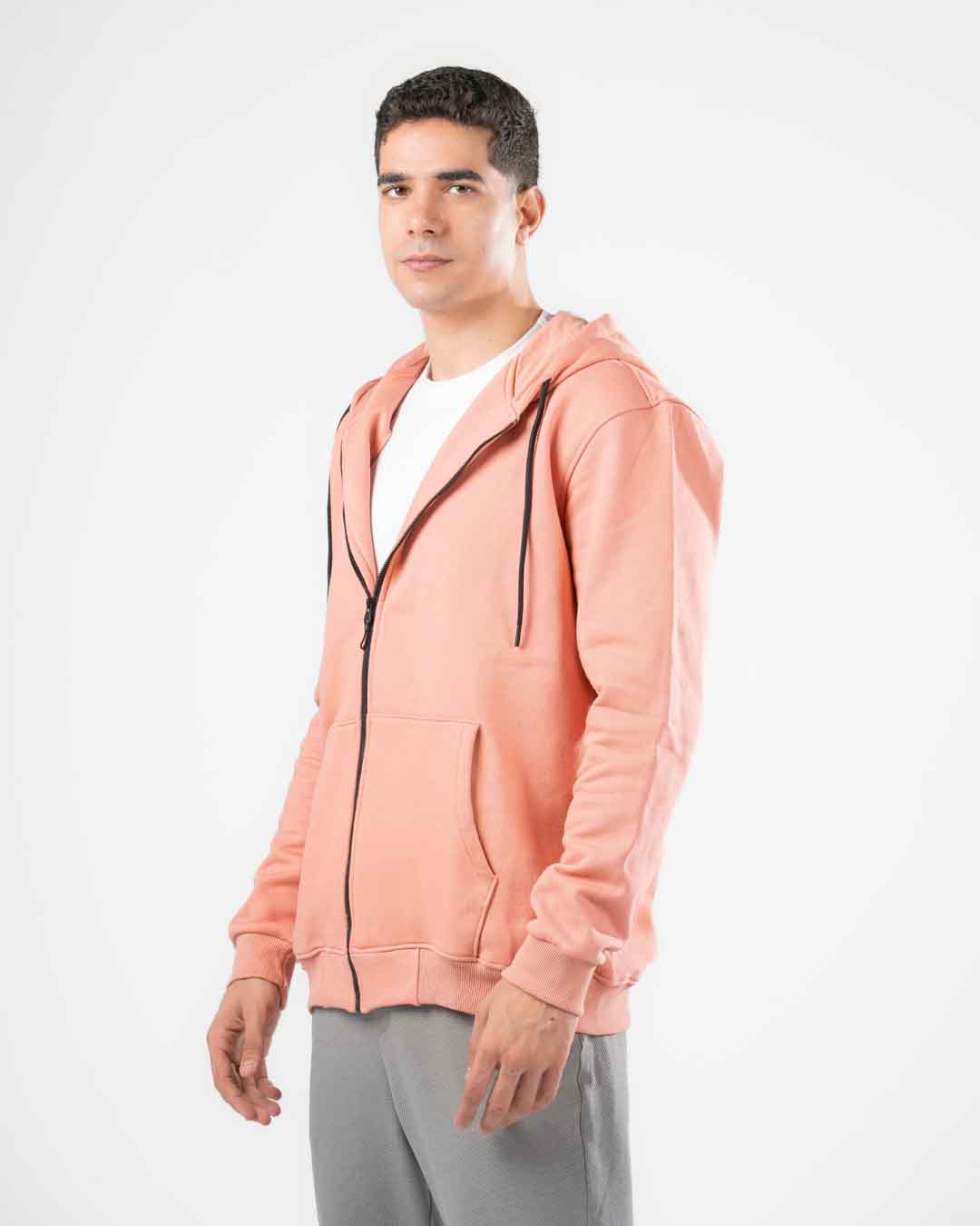 قميص رياضي بغطاء للرأس للرجال