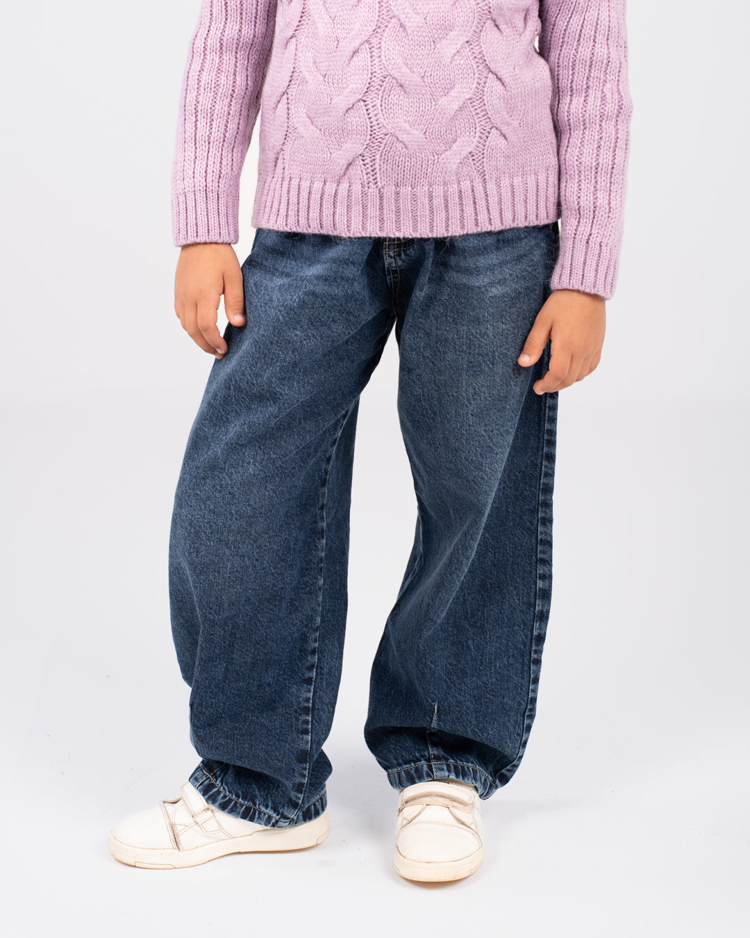 بنطلون جينز بقصة عادية للبنات