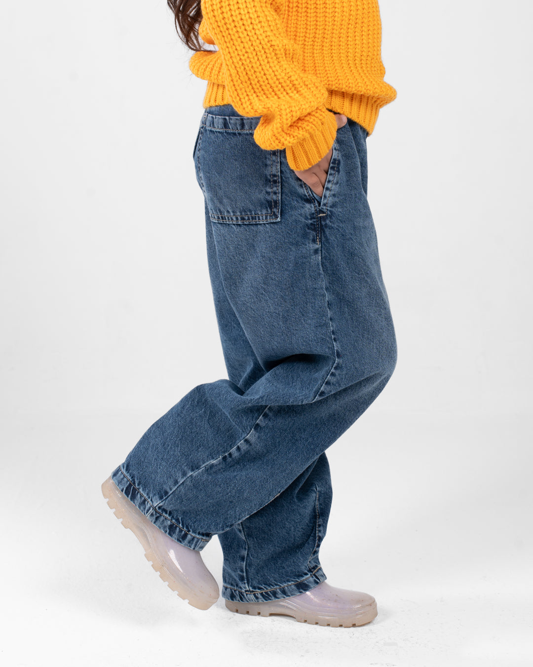 بنطلون جينز بقصة عادية للبنات