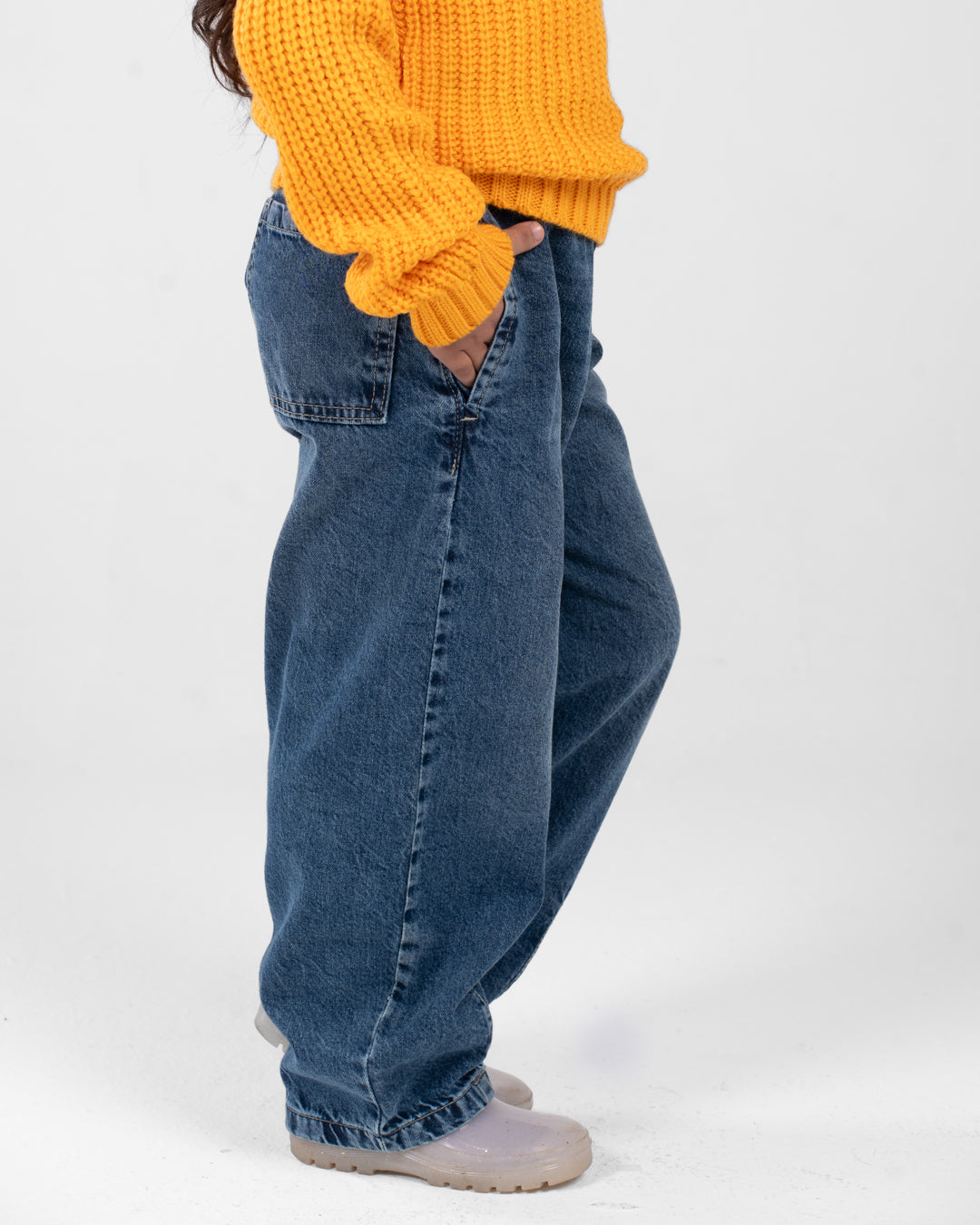 بنطلون جينز بقصة عادية للبنات