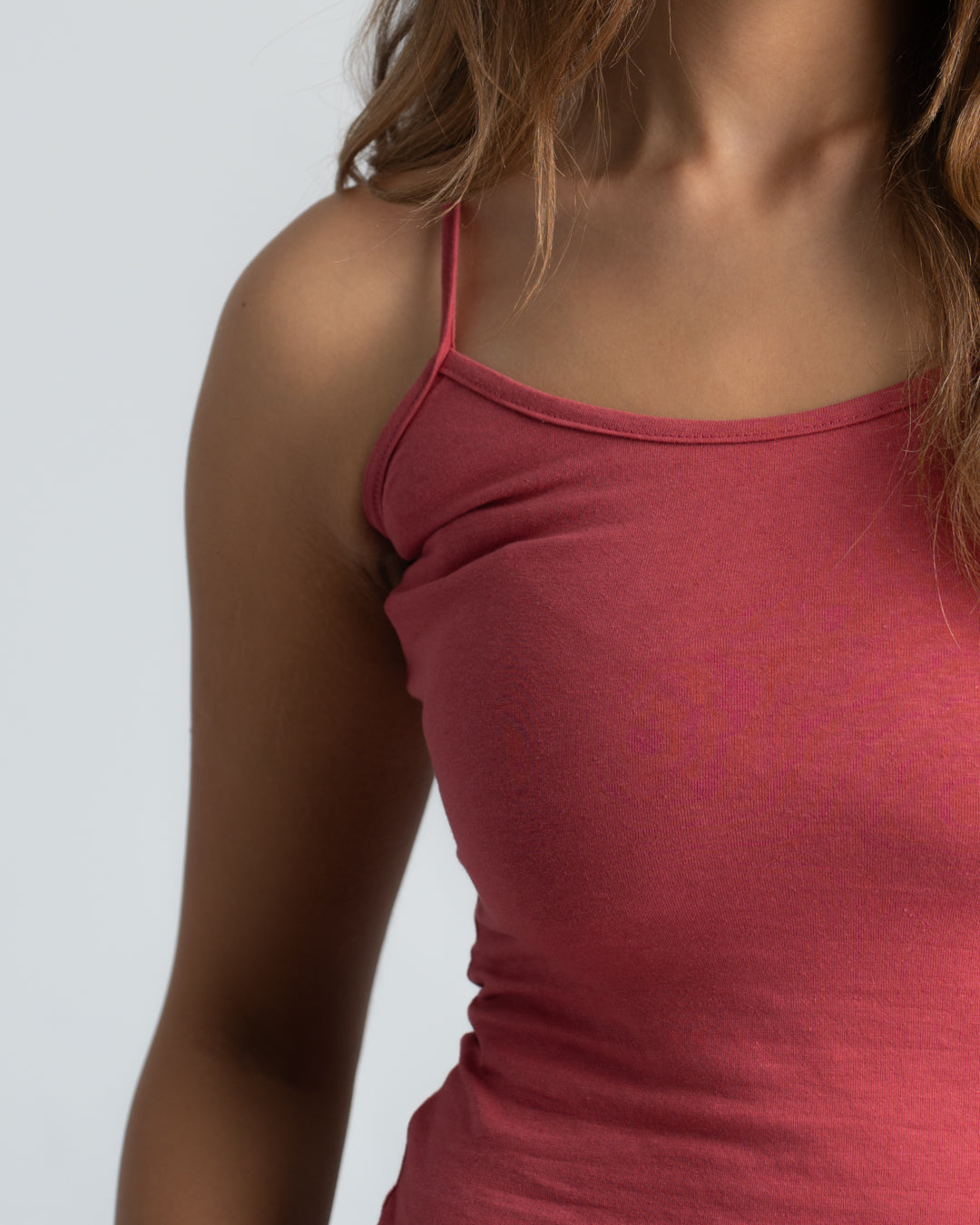 توب نسائي باسيك