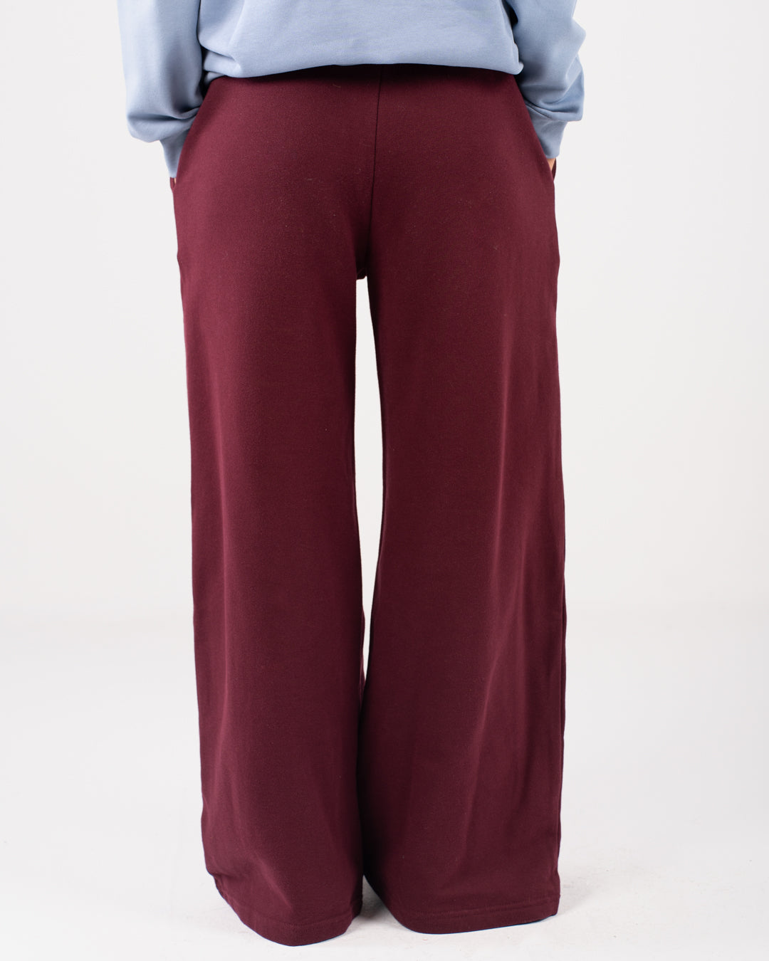 بنطلون نسائي برباط