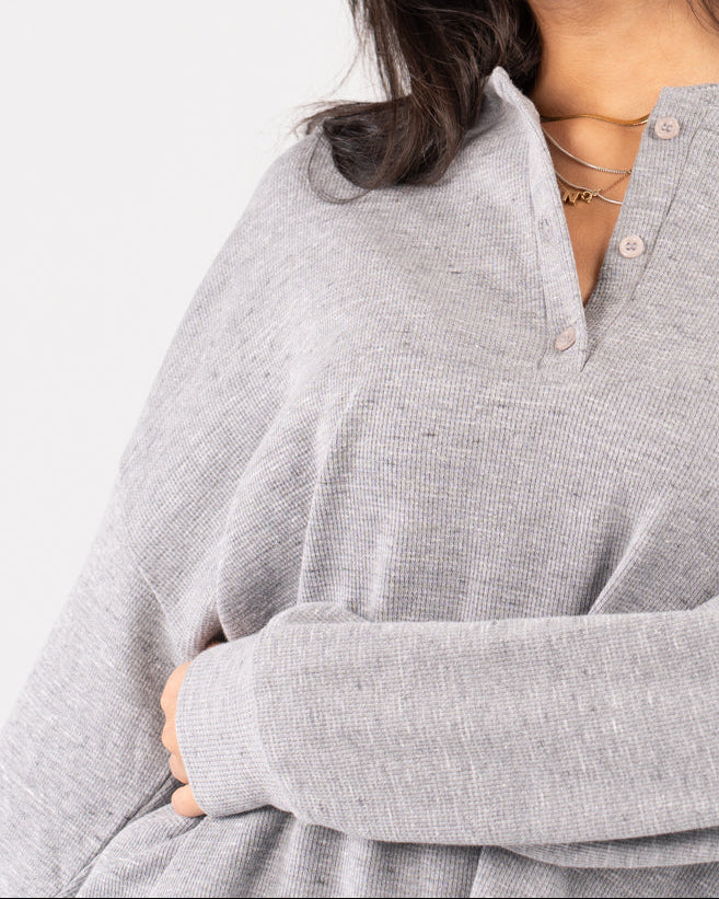 تي شيرت جاكار خفيف للنساء