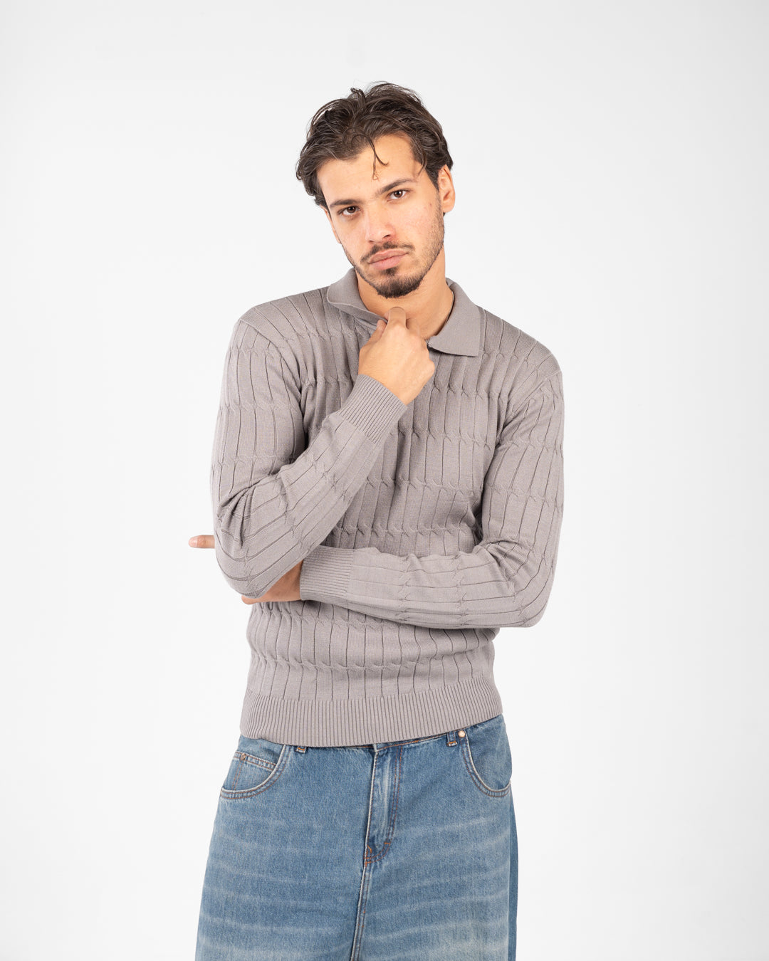 بلوفر رجالي مضفر سادة