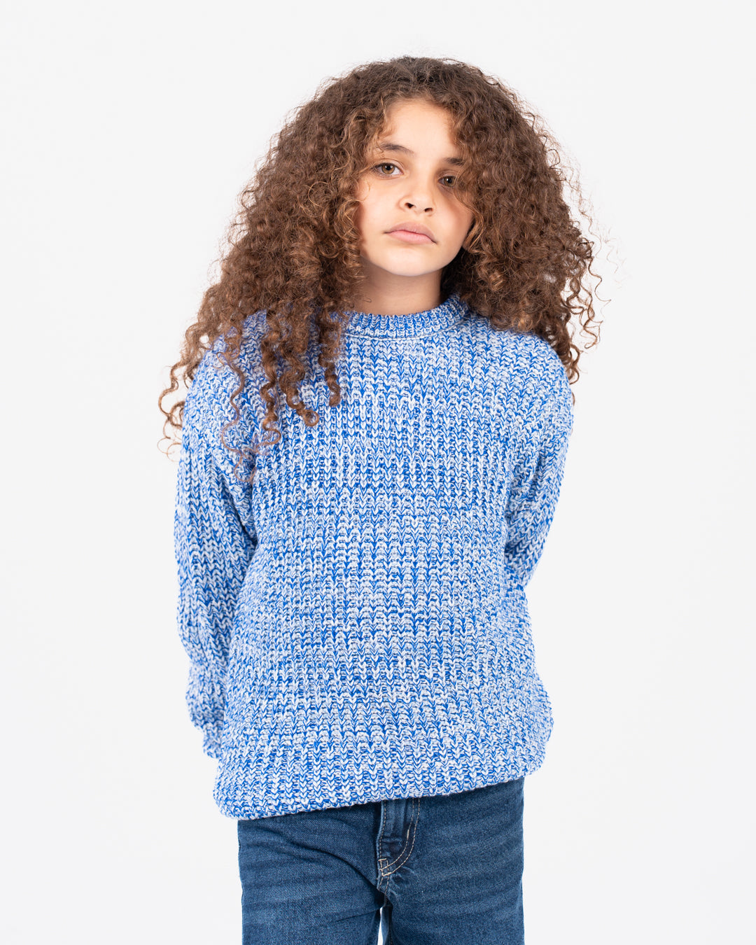 بلوفر بناتي برقبة دائرية