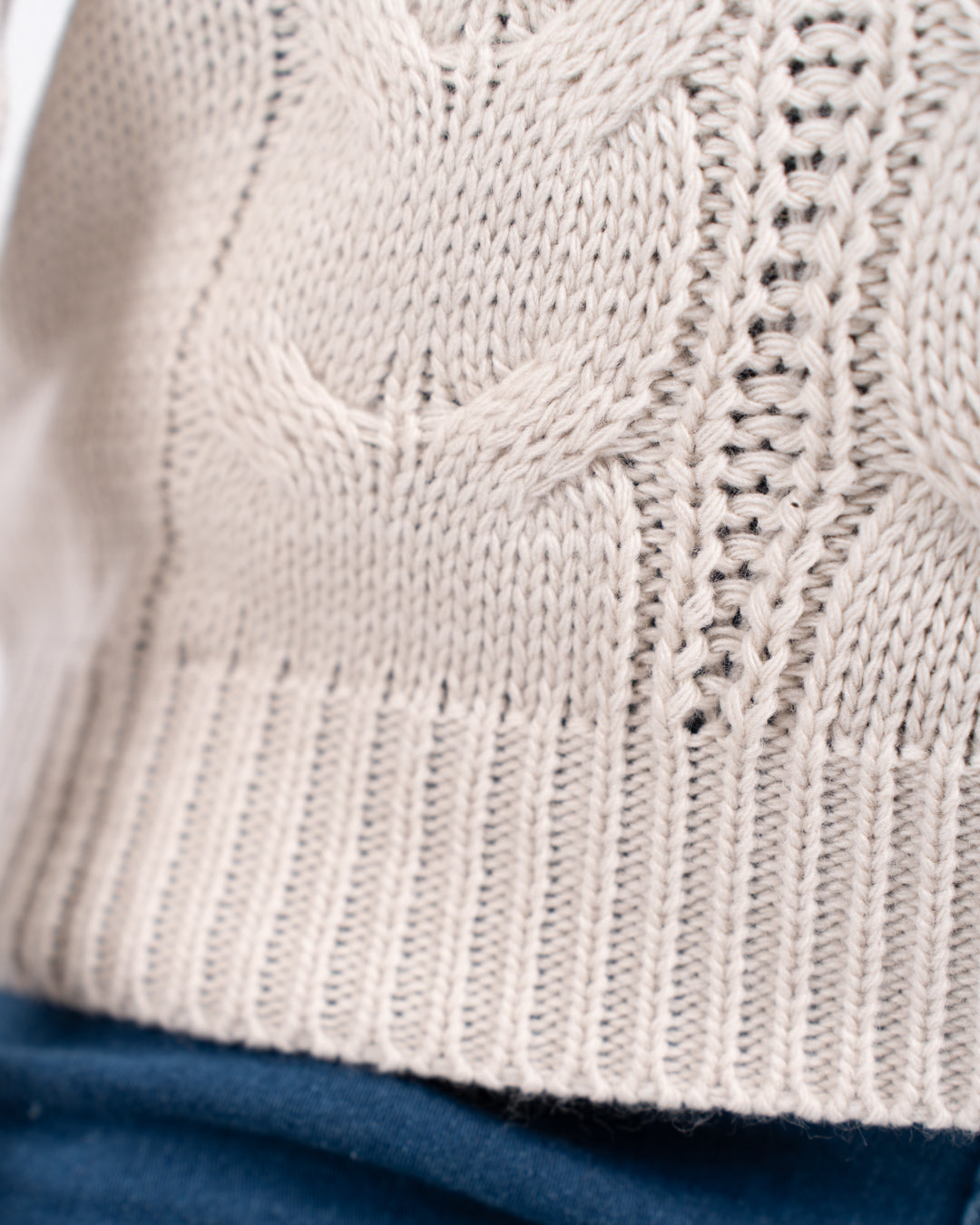 Knitted Girl Pullover