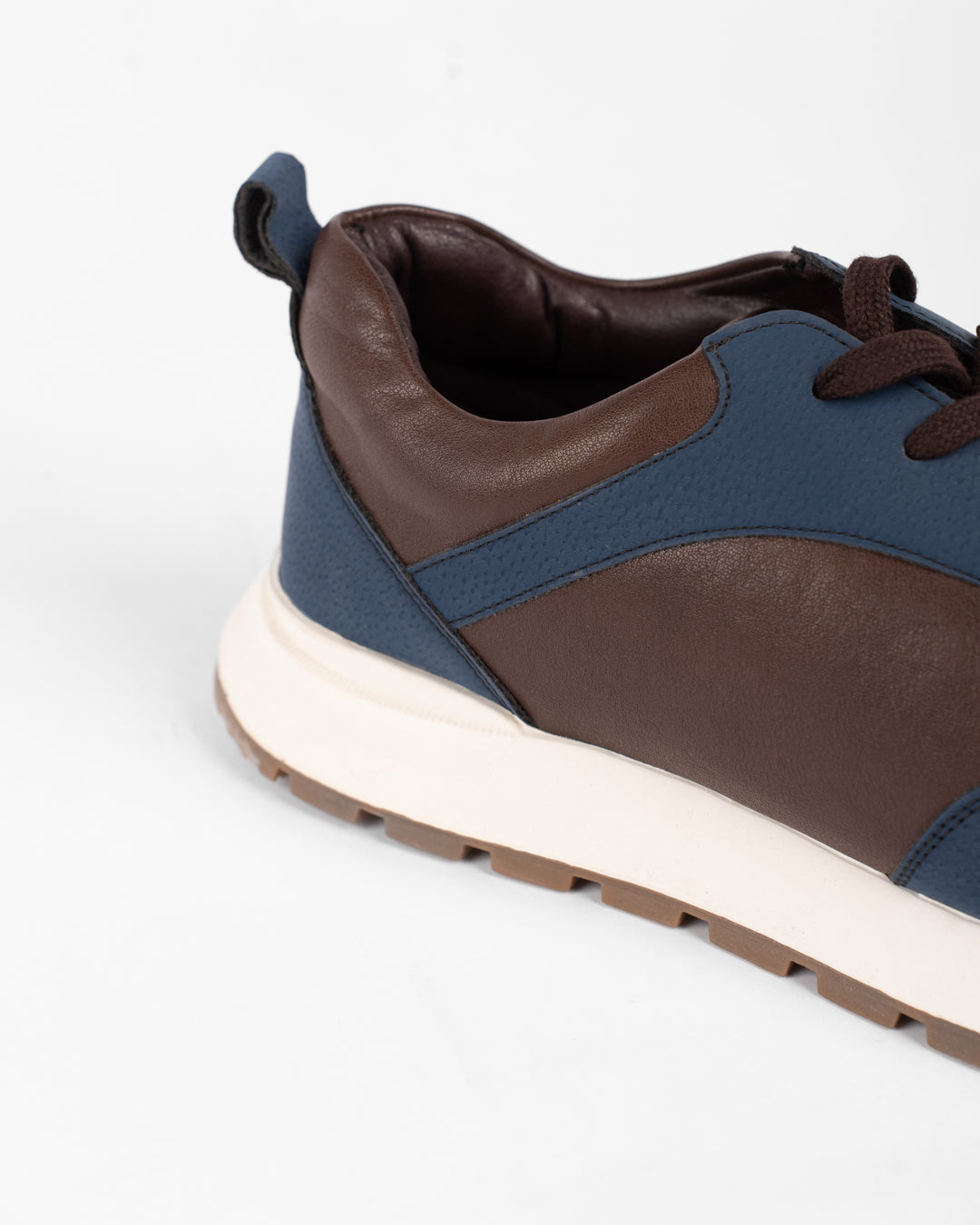 Casual Sneakers for Men