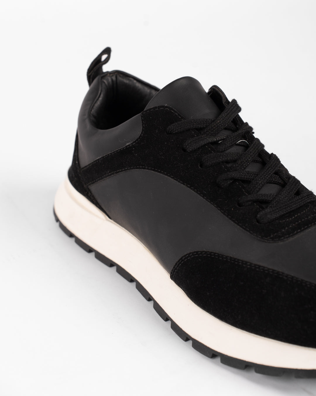 Casual Sneakers for Men