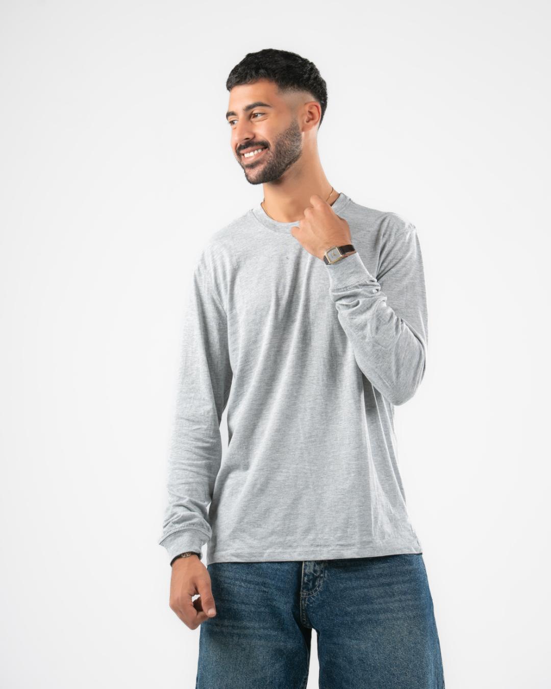 تي شيرت أساسي بأكمام طويلة