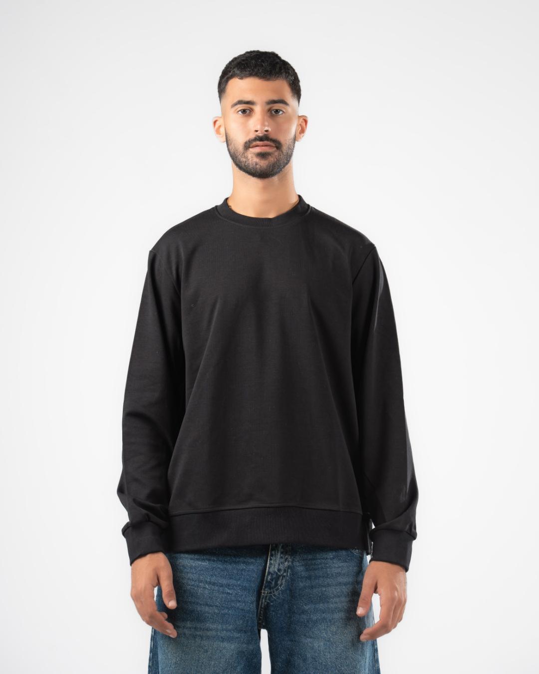 سويتر سادة برقبة دائرية