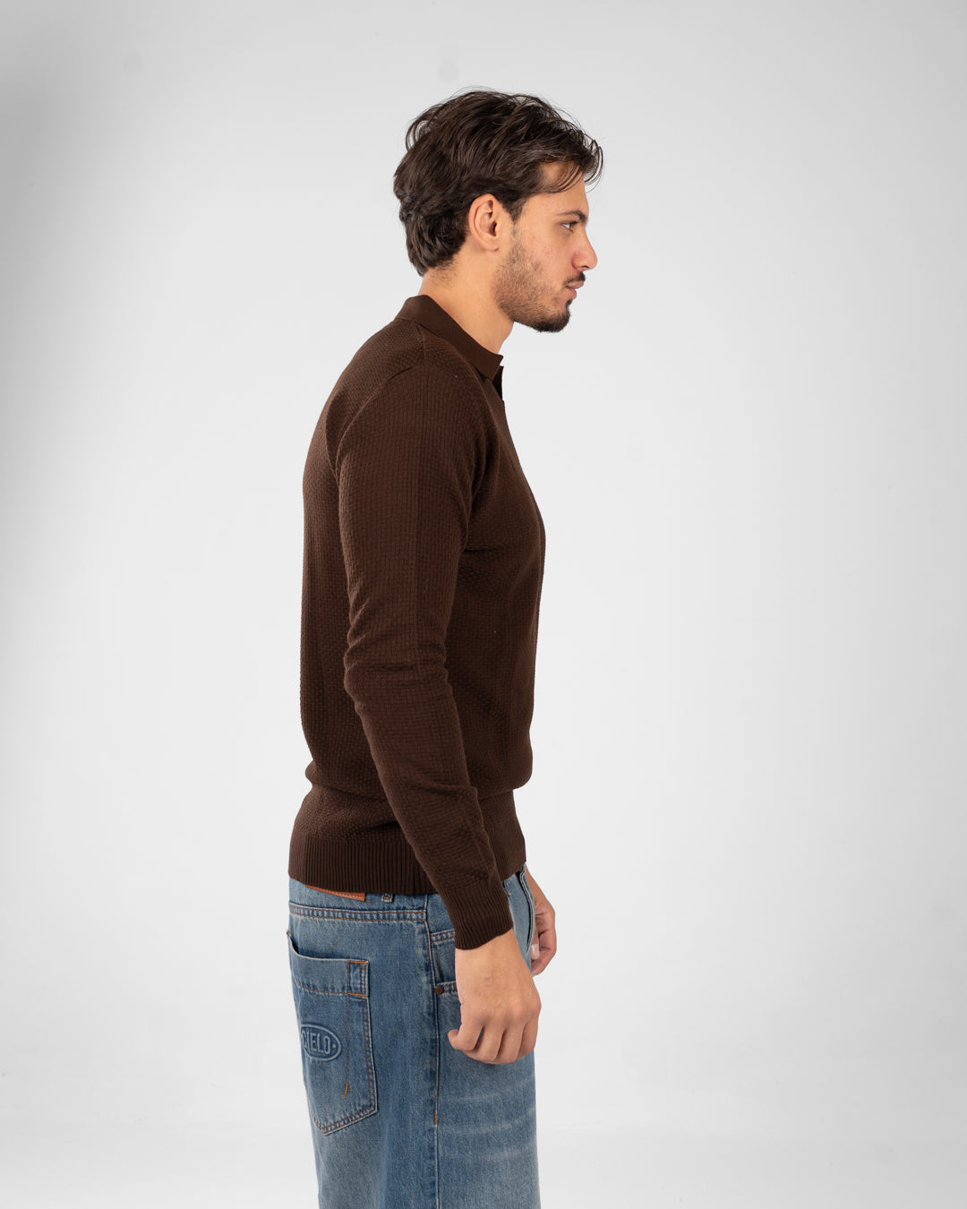 بلوفر رجالي أساسي بياقة