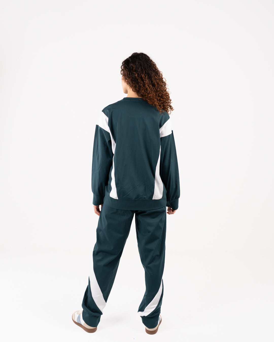 مجموعة تدريب للسيدات