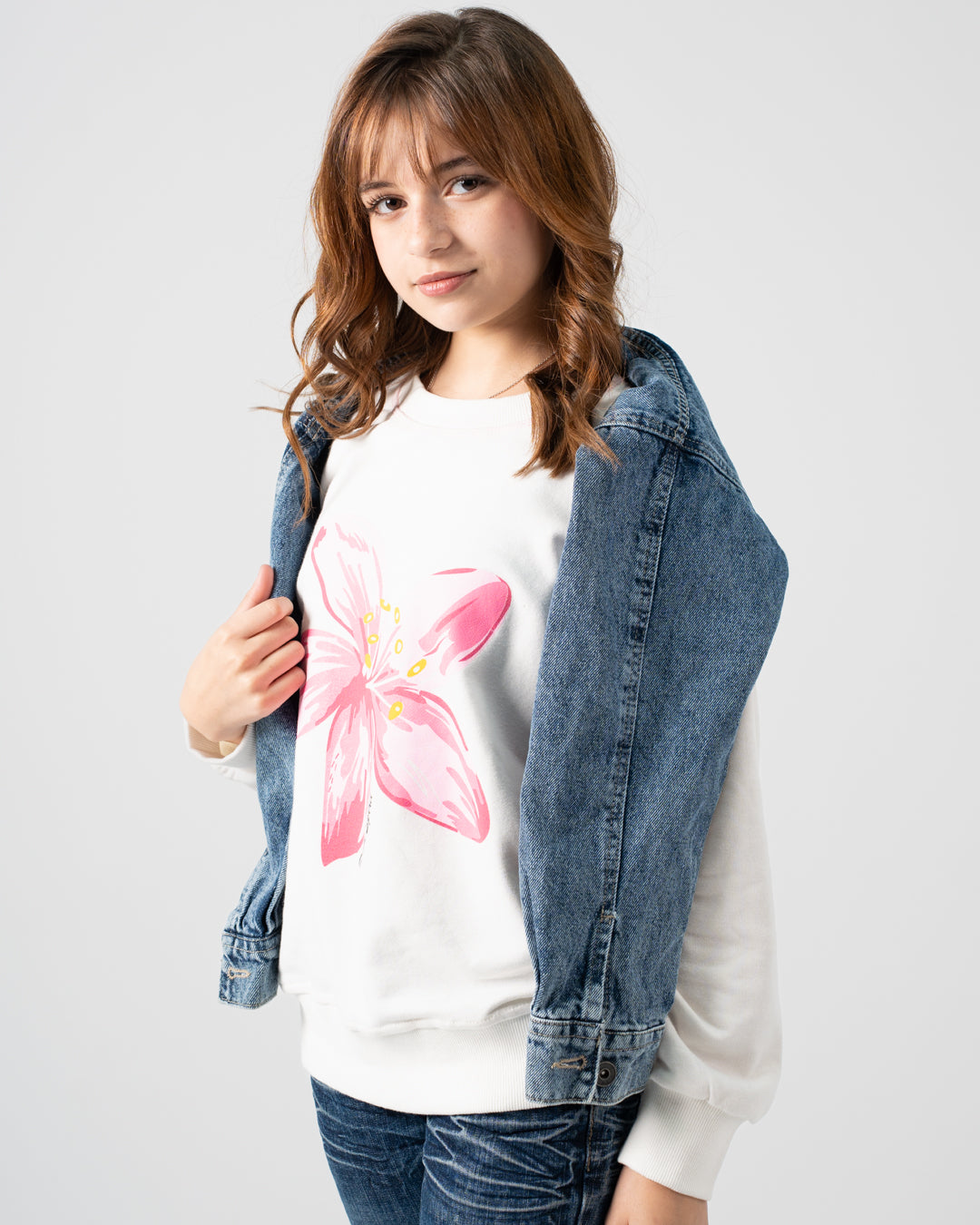 Round Neck Lily Printed SweatShirt