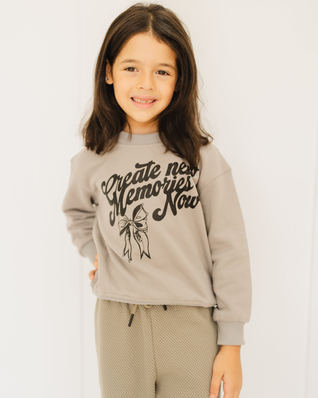 Girl Round Neck SweatShirt