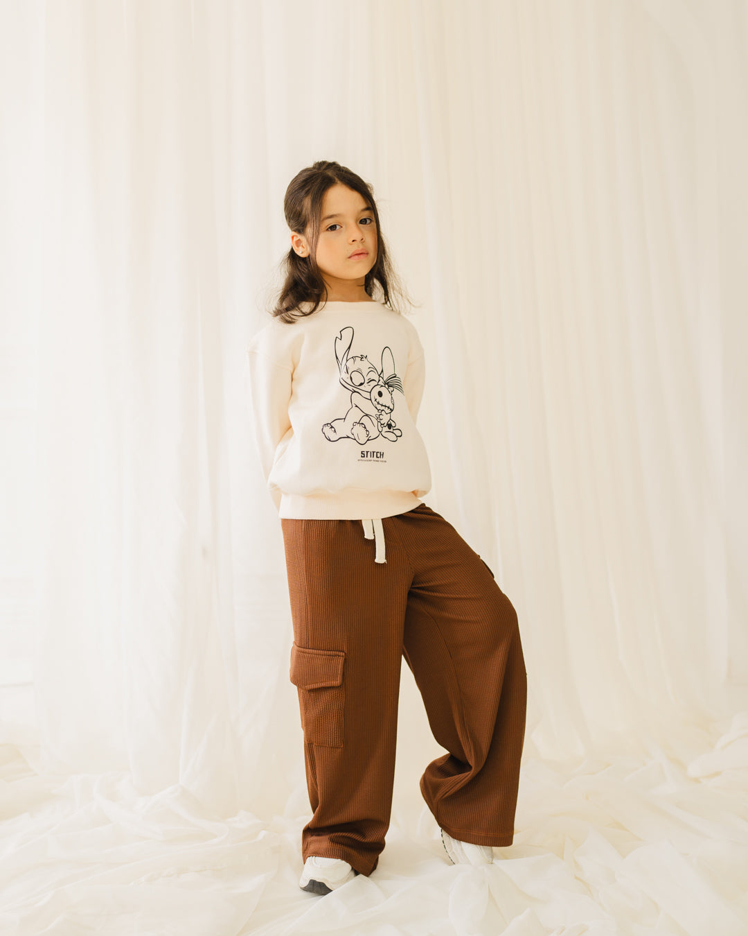 Stitch Round Neck SweatShirt