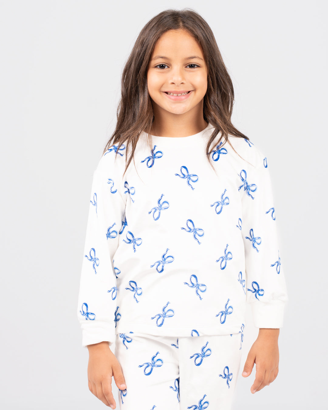 بيجامات فتاة الشريط