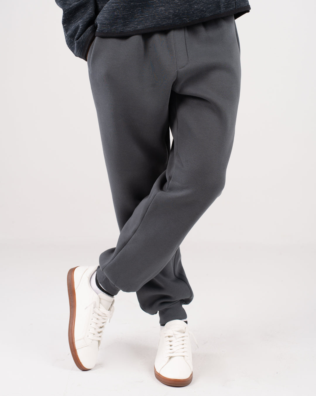 بنطلون رياضي رجالي أساسي