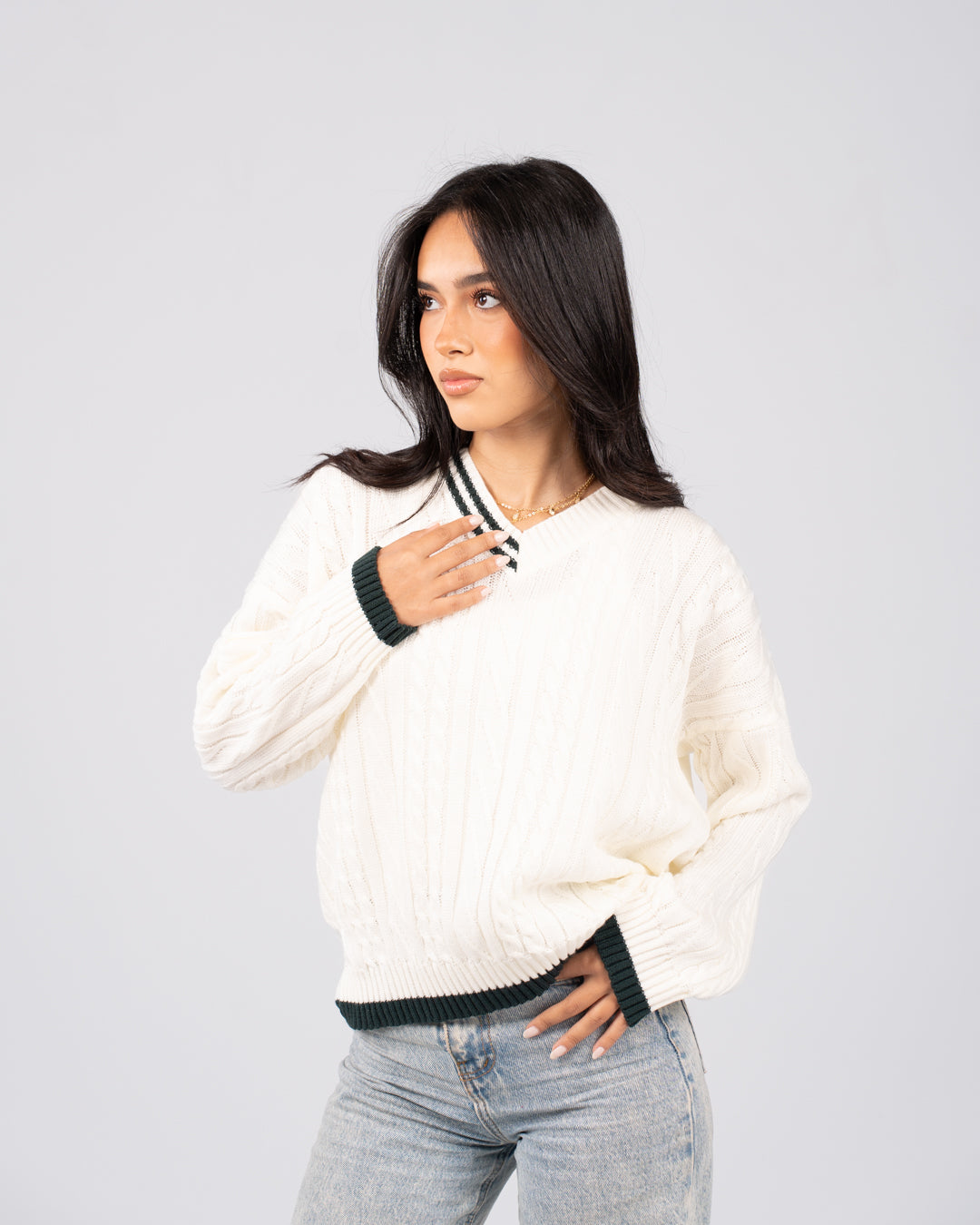 V-Neck Pullover