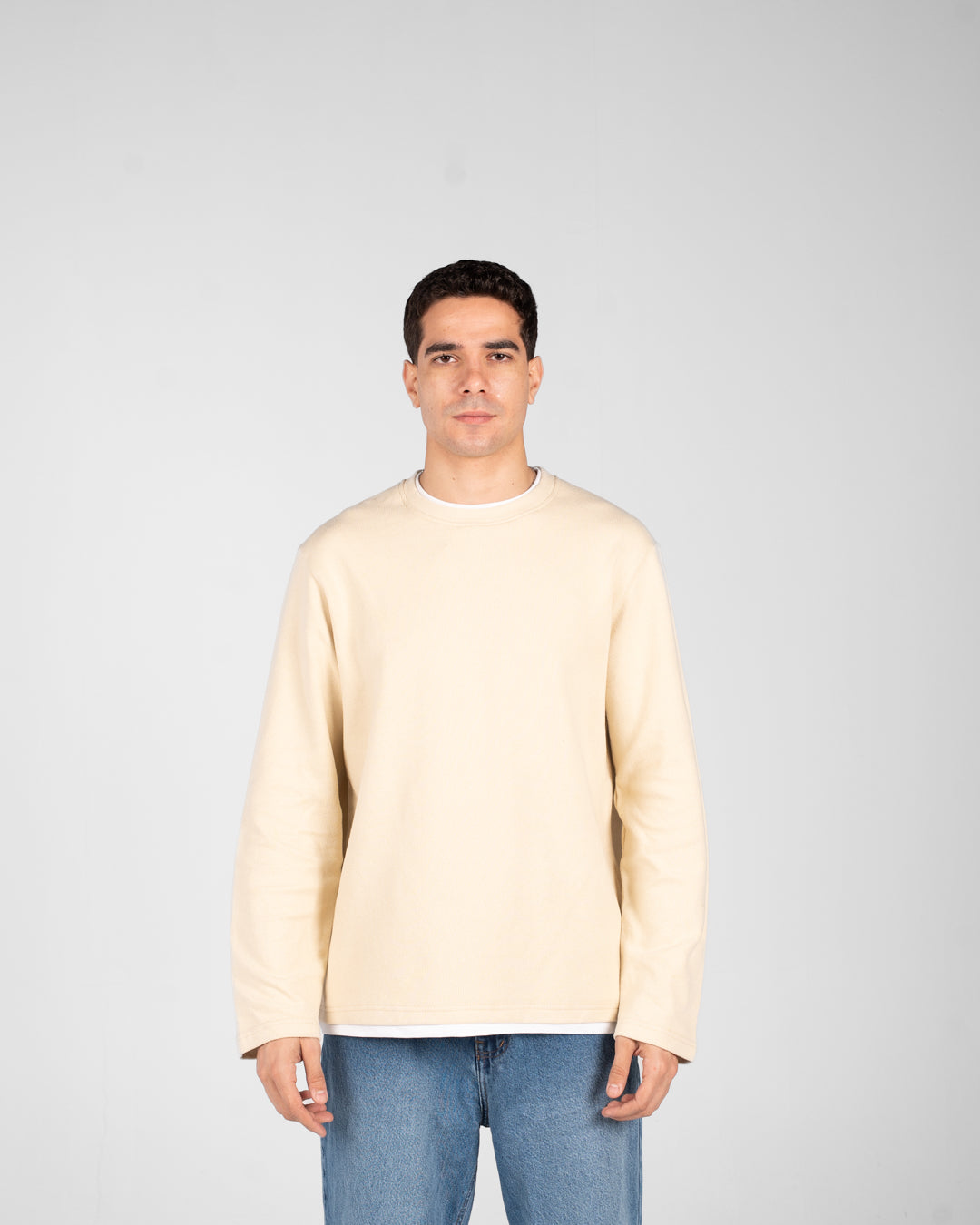 Round Neck Men Sweater