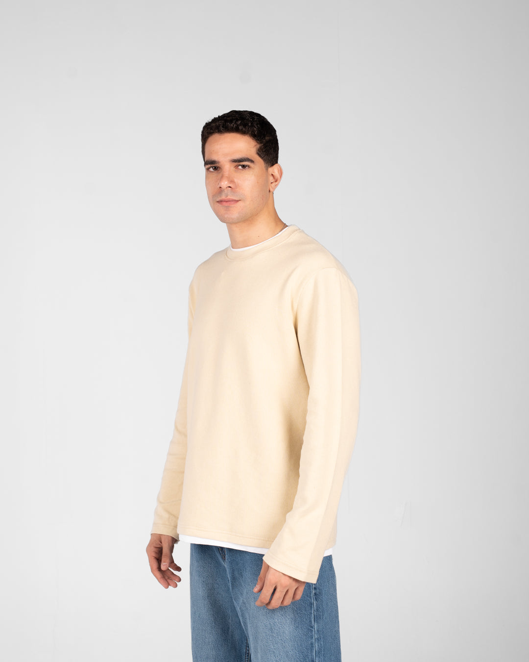 Round Neck Men Sweater