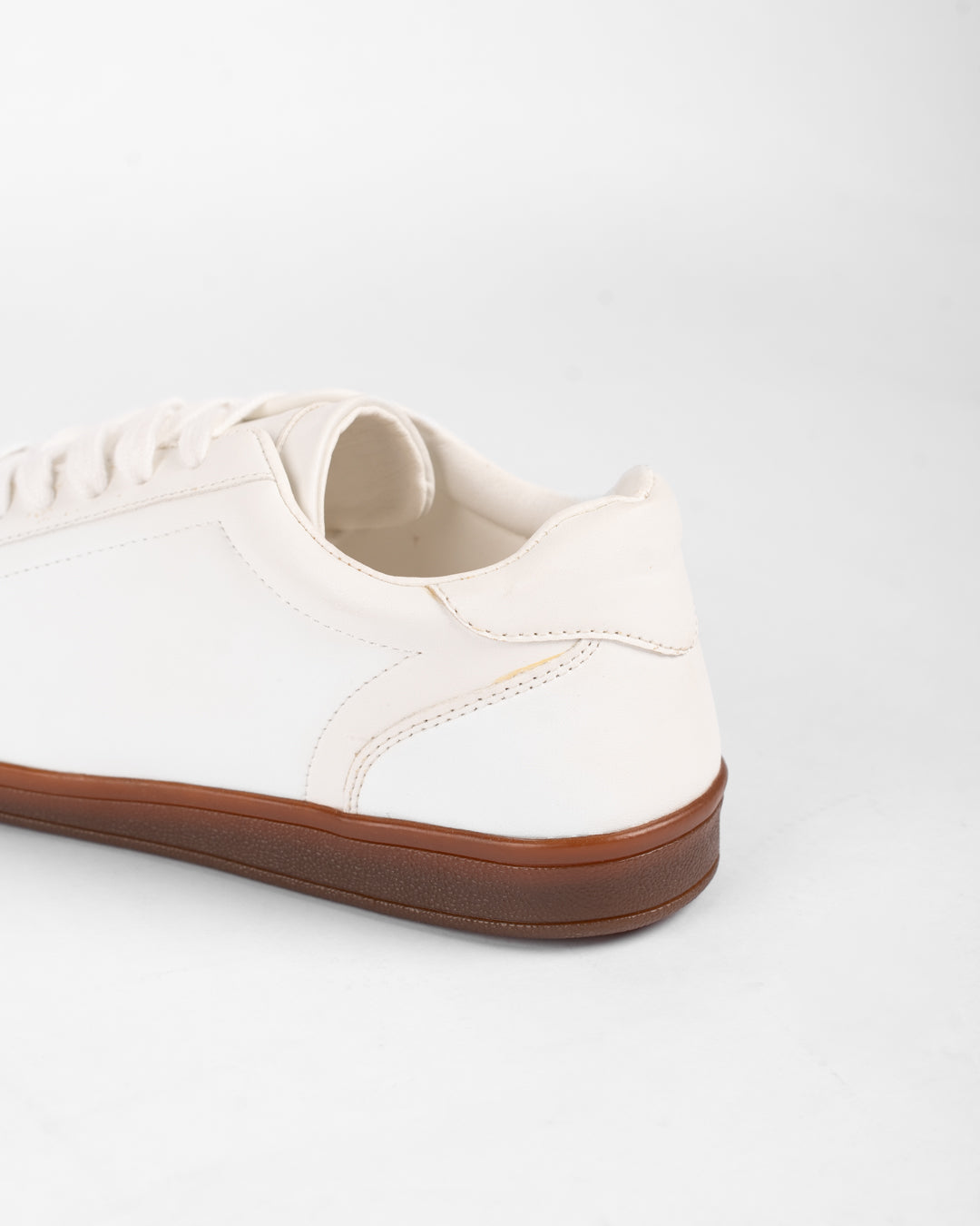 Flat Sneakers for Men