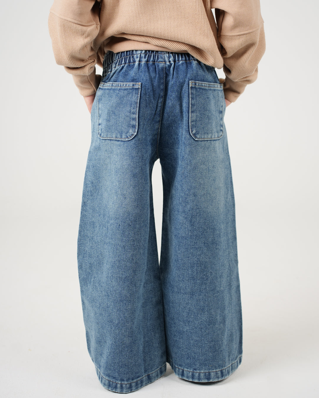 بنطلون جينز بناتي واسع