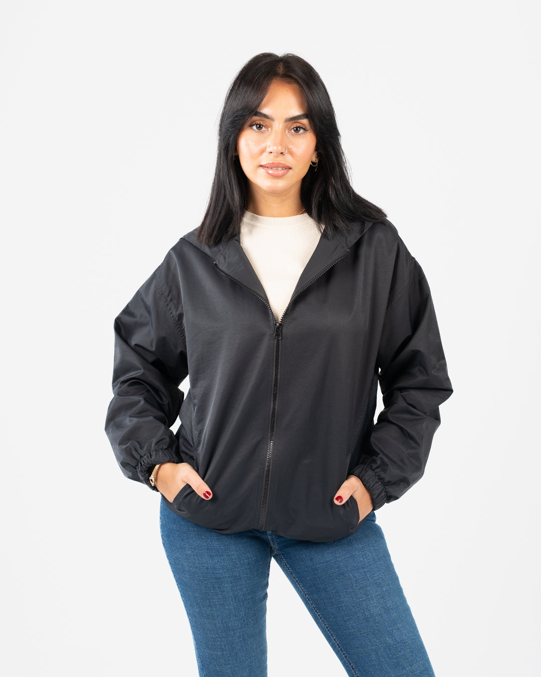 سترة نسائية مقاومة للماء