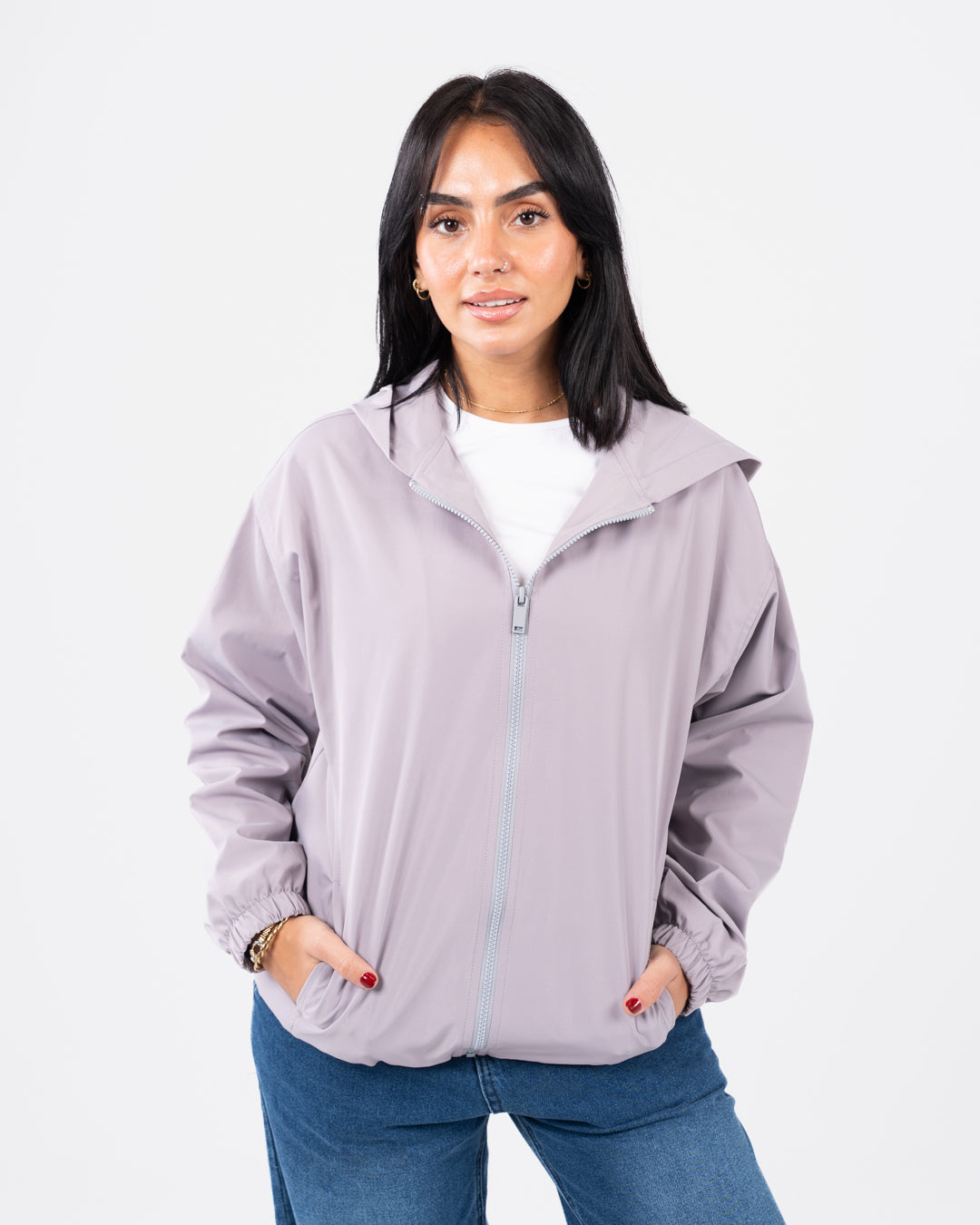 سترة نسائية مقاومة للماء