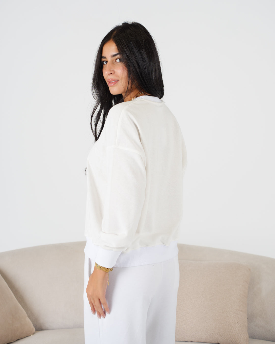 سويتر نسائي سادة