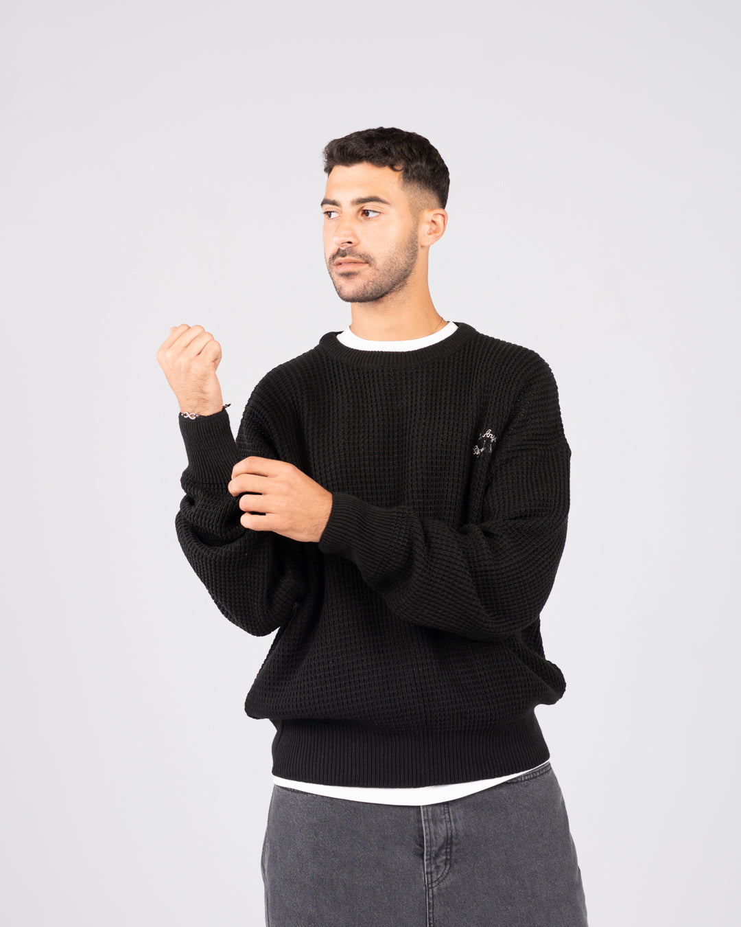 Embroidered Men Pullover