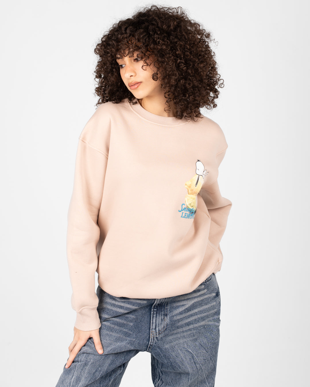 بلوزة سنوبي النسائية بياقة دائرية