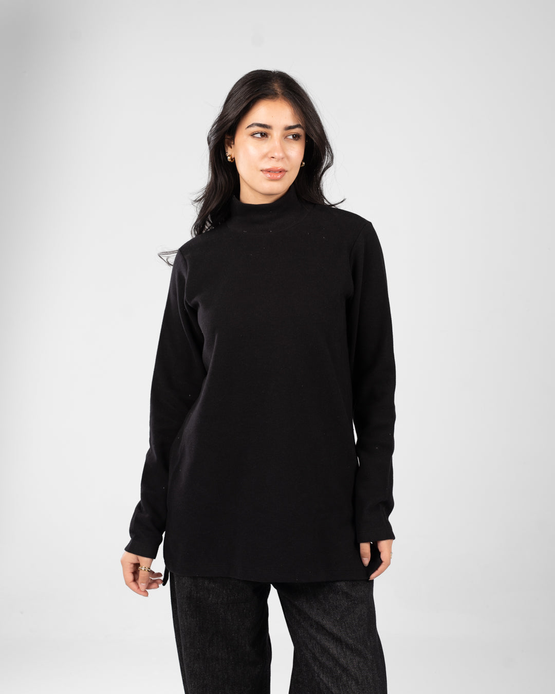 سترة نسائية من الكشمير برقبة عالية