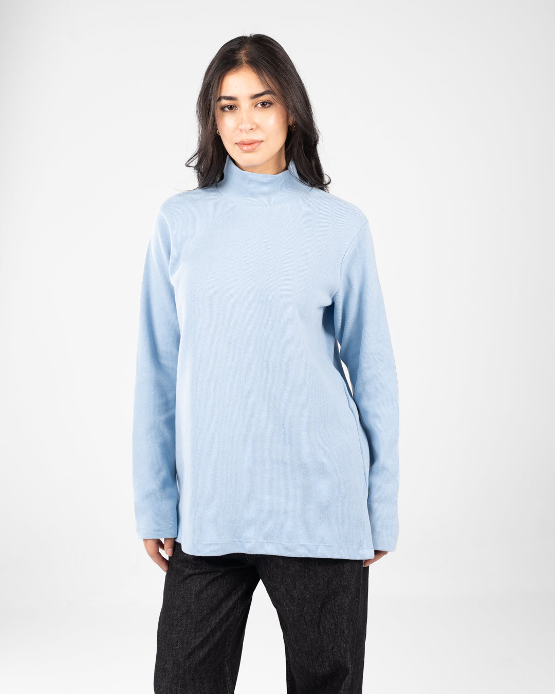 سترة نسائية من الكشمير برقبة عالية