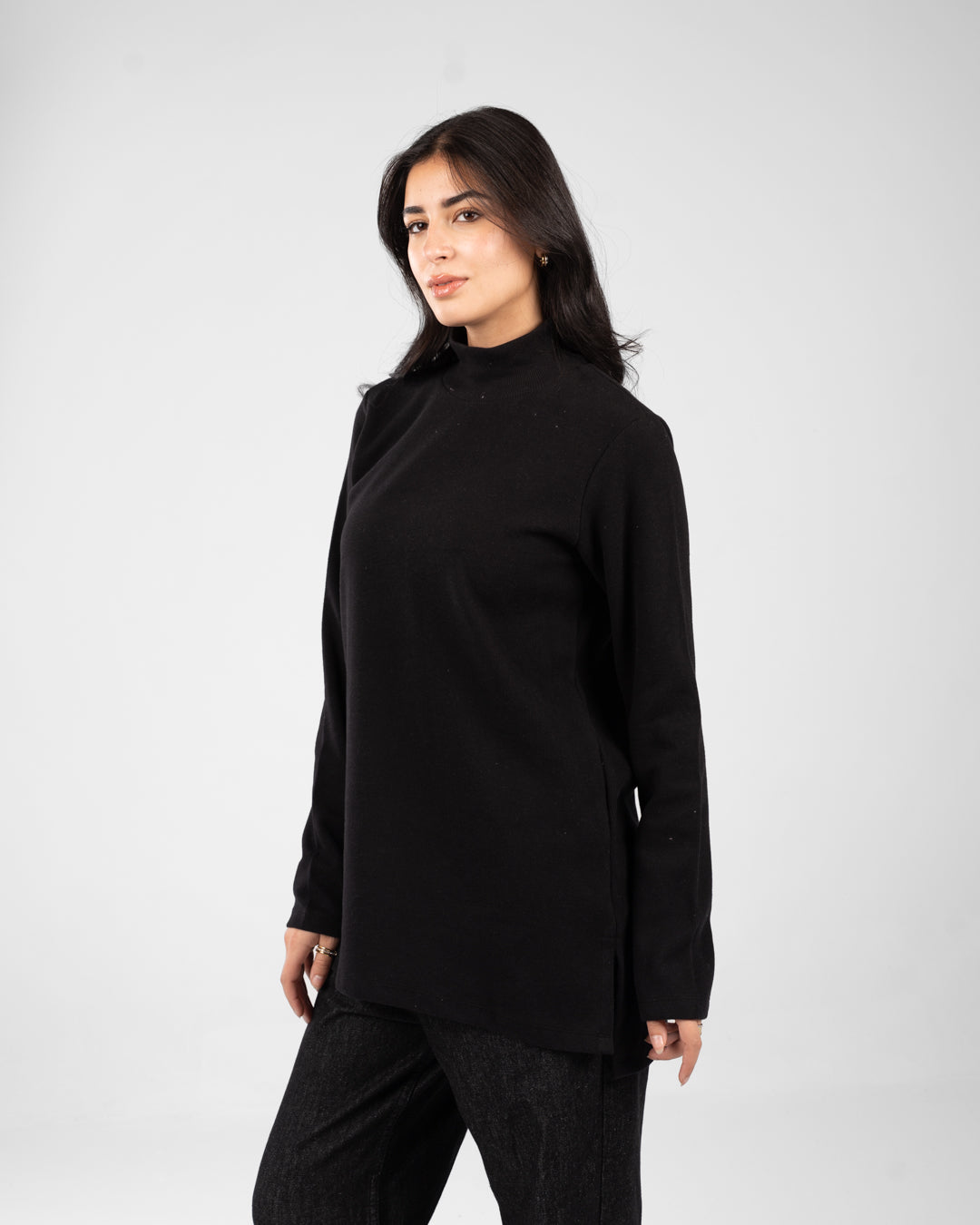 سترة نسائية من الكشمير برقبة عالية