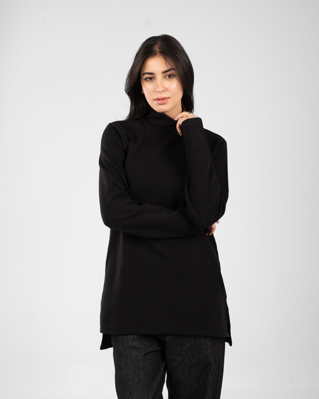 سترة نسائية من الكشمير برقبة عالية