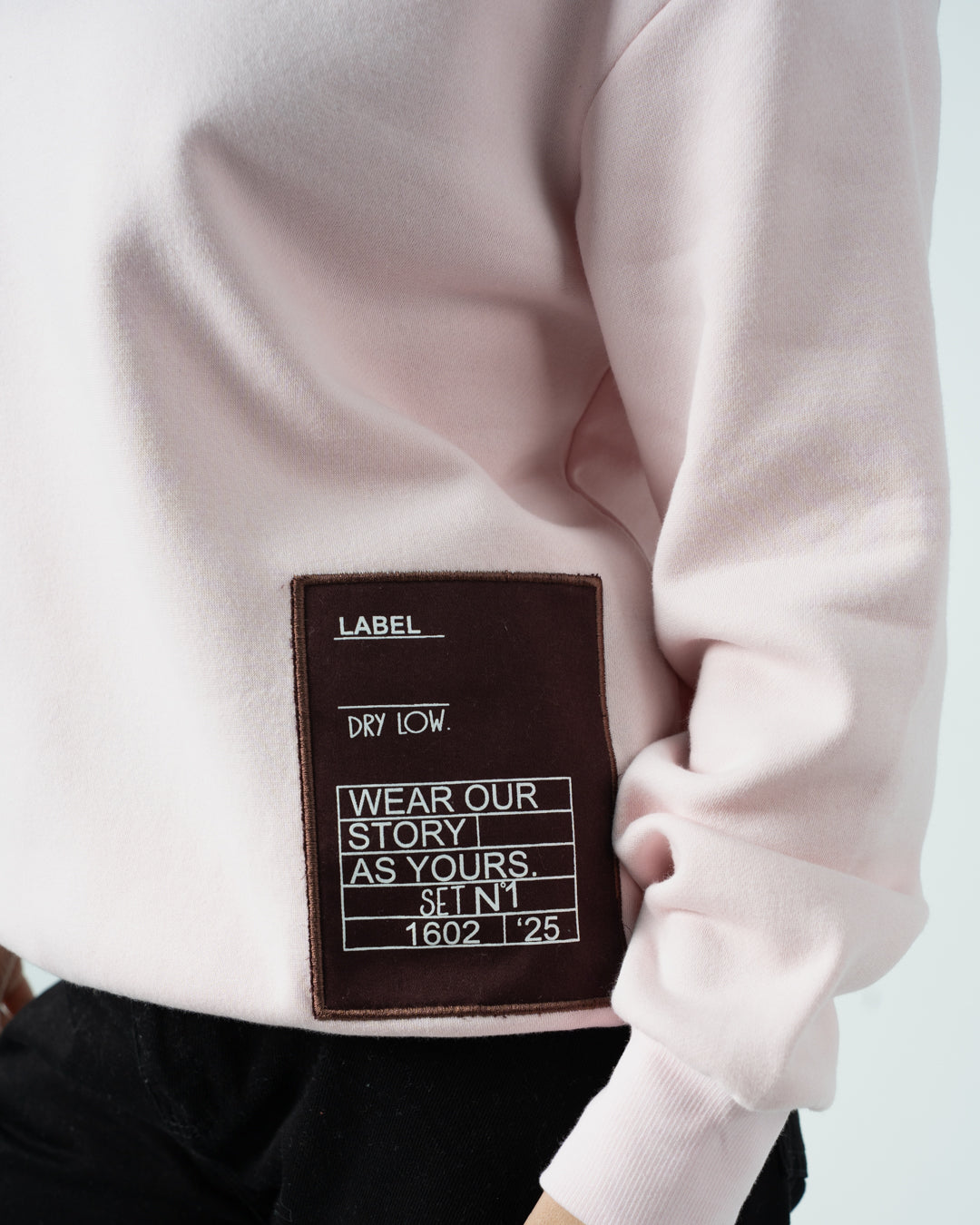 سويتر نسائي