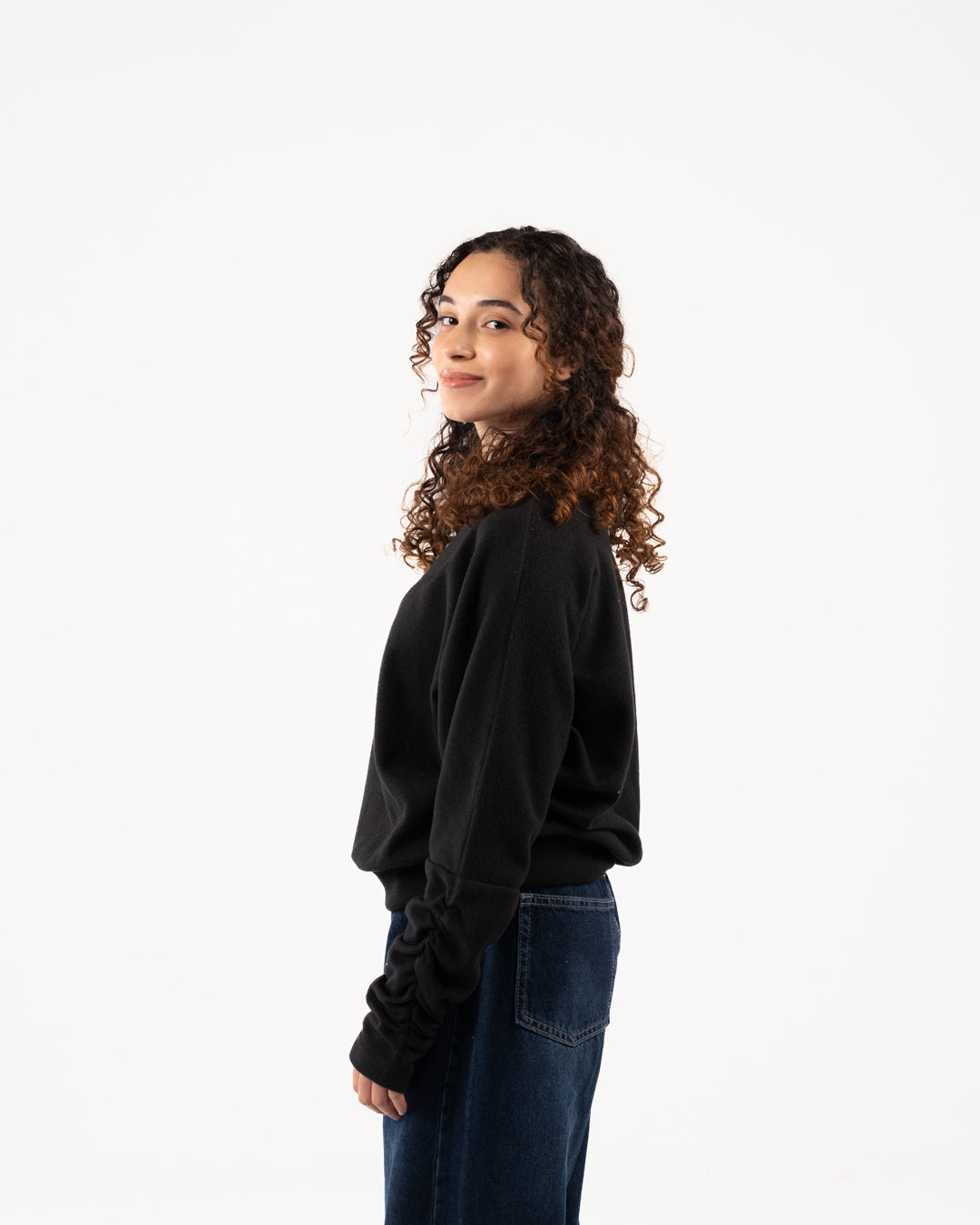 سترة نسائية من الكشمير برقبة عالية