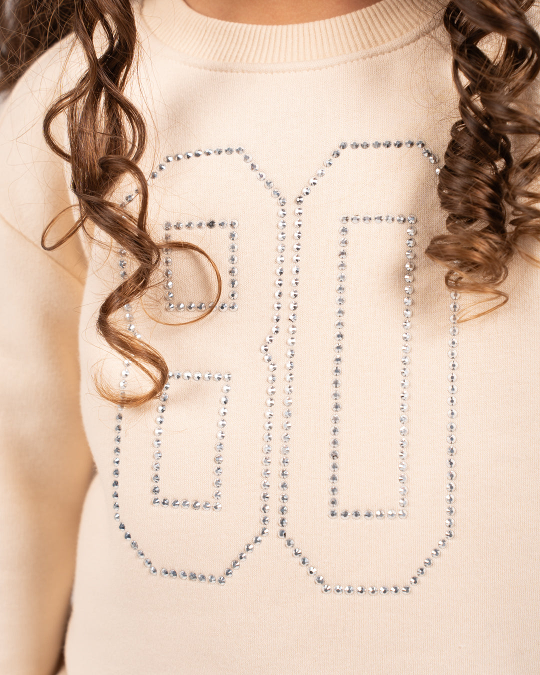 سويت شيرت بناتي برقبة دائرية بطبعة 80