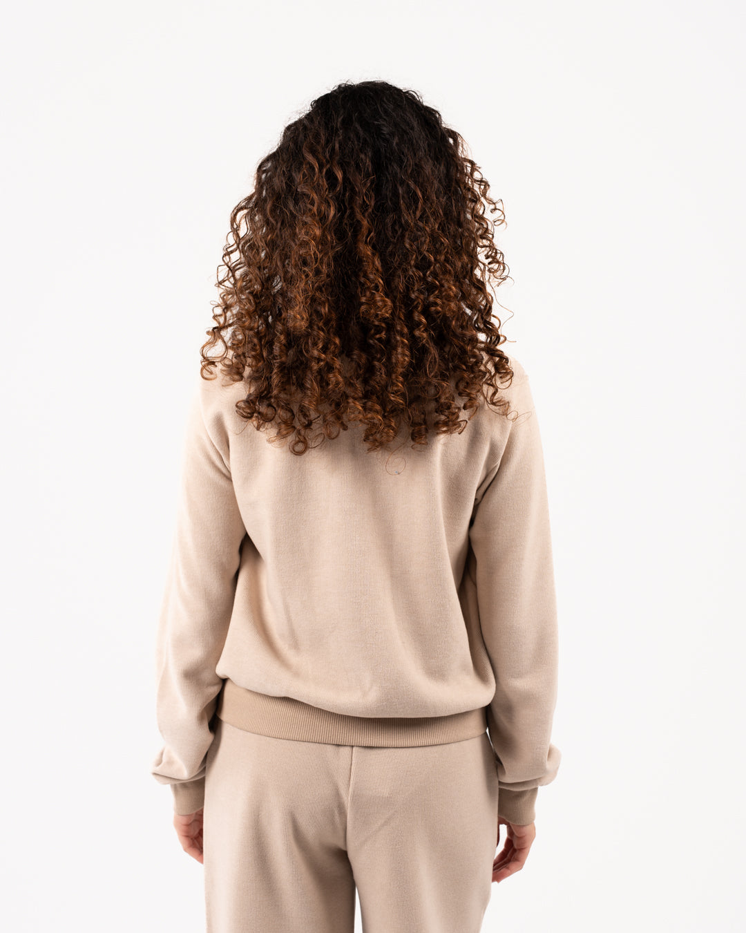 سويت شيرت نسائي بسحاب ربع