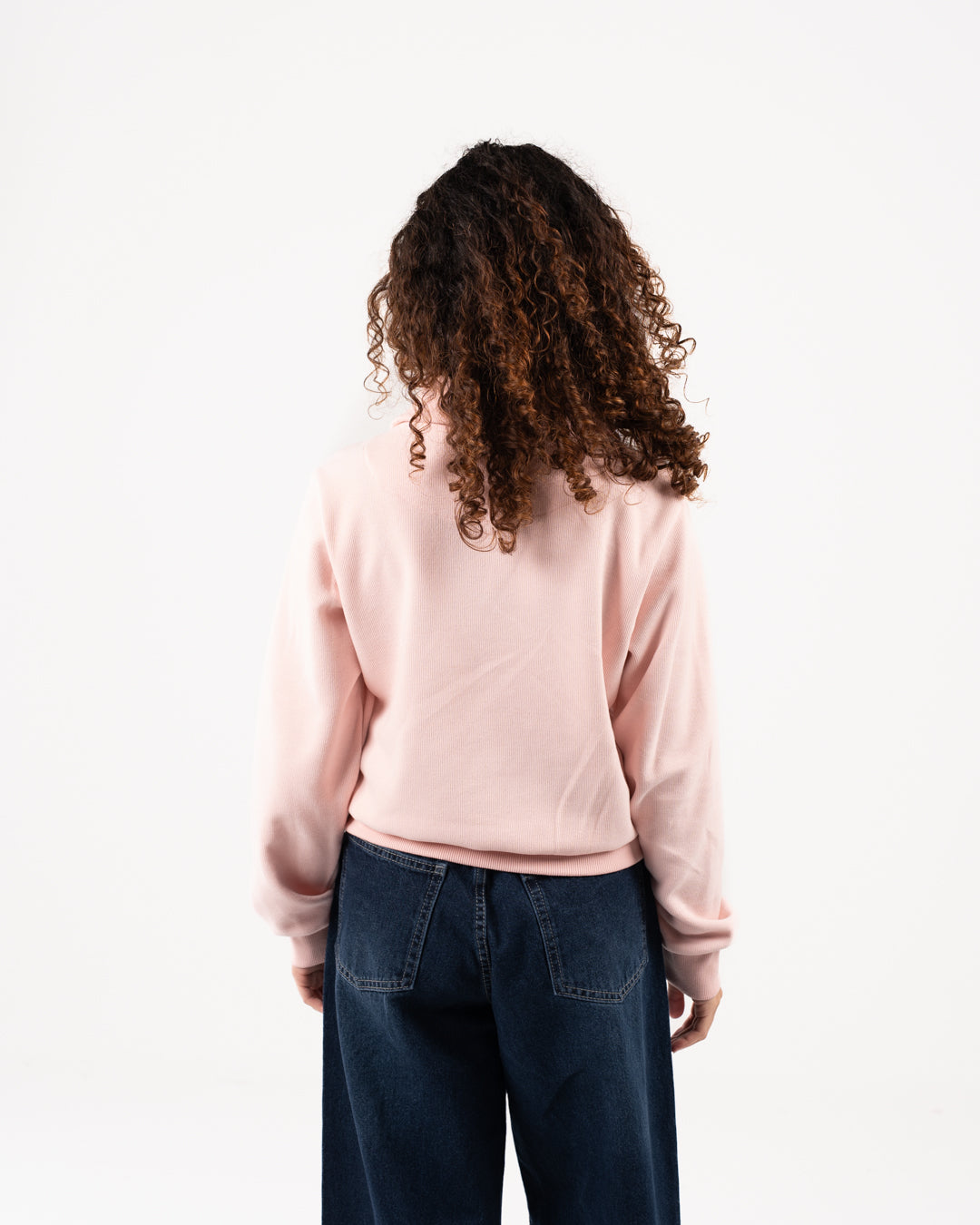 سويت شيرت نسائي بسحاب ربع