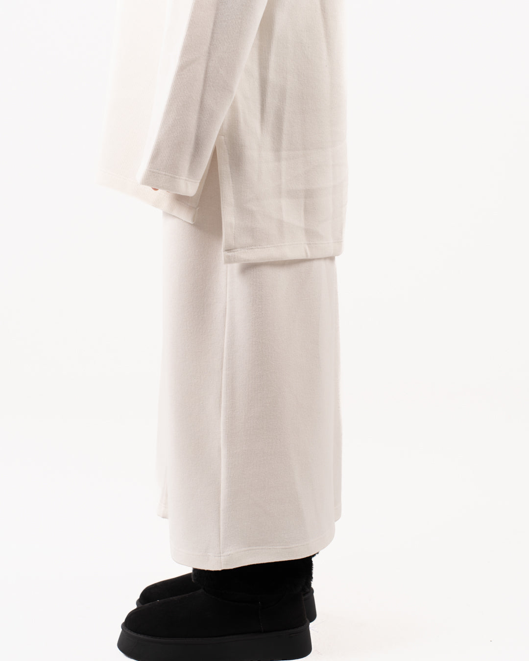 تنورة نسائية أساسية