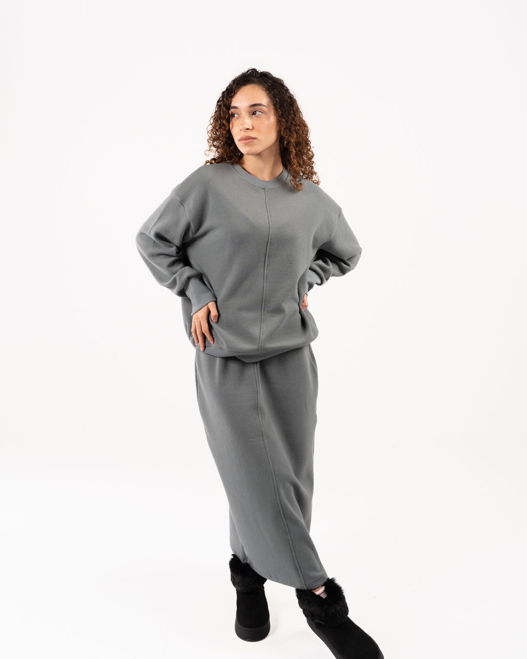 تنورة نسائية أساسية