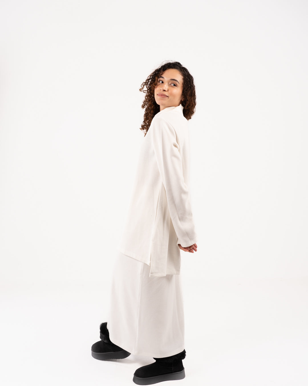 تنورة نسائية أساسية