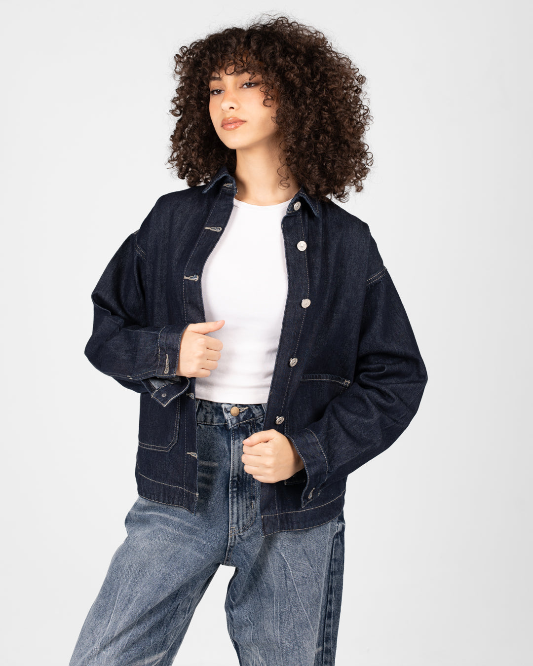 سترة جينز نسائية