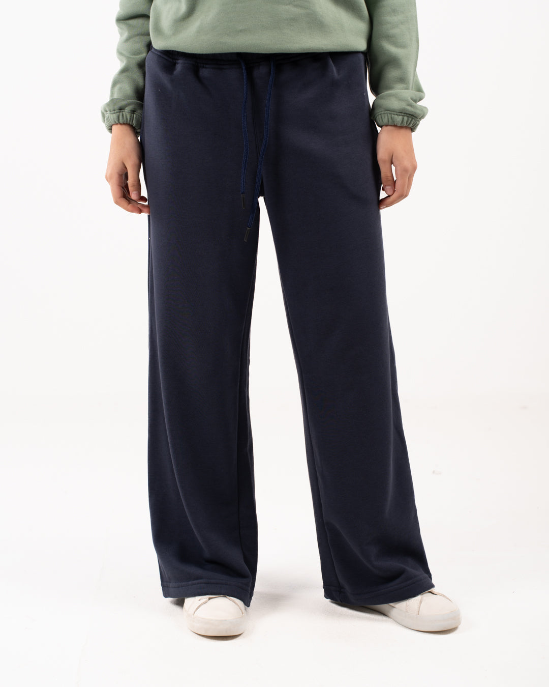 بنطلون رياضي واسع الساق للبنات