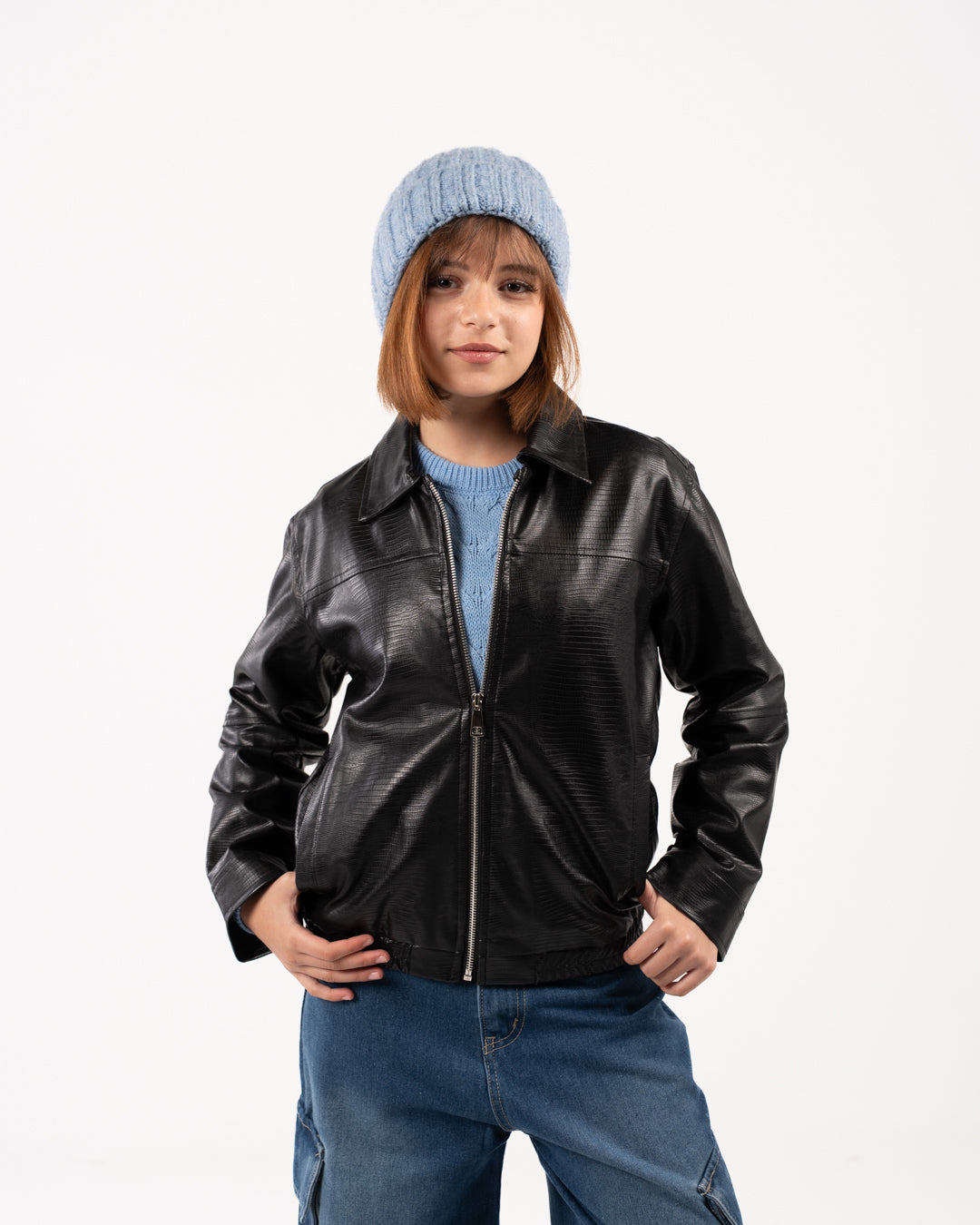 سترة جلدية للبنات