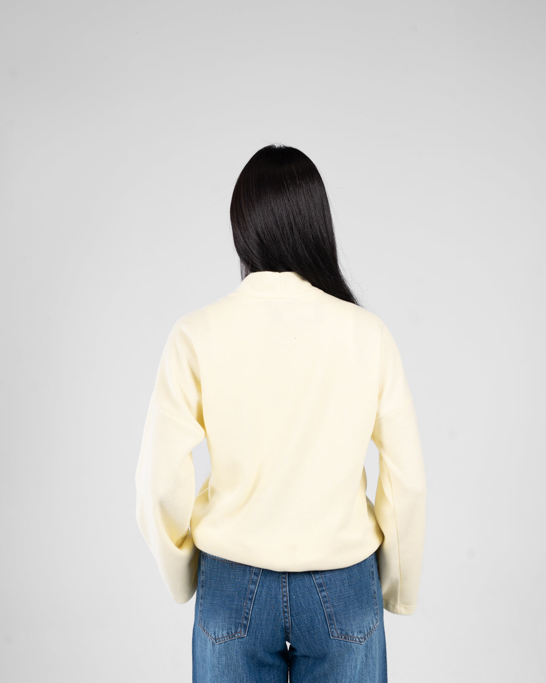 Women Medium Cardigan