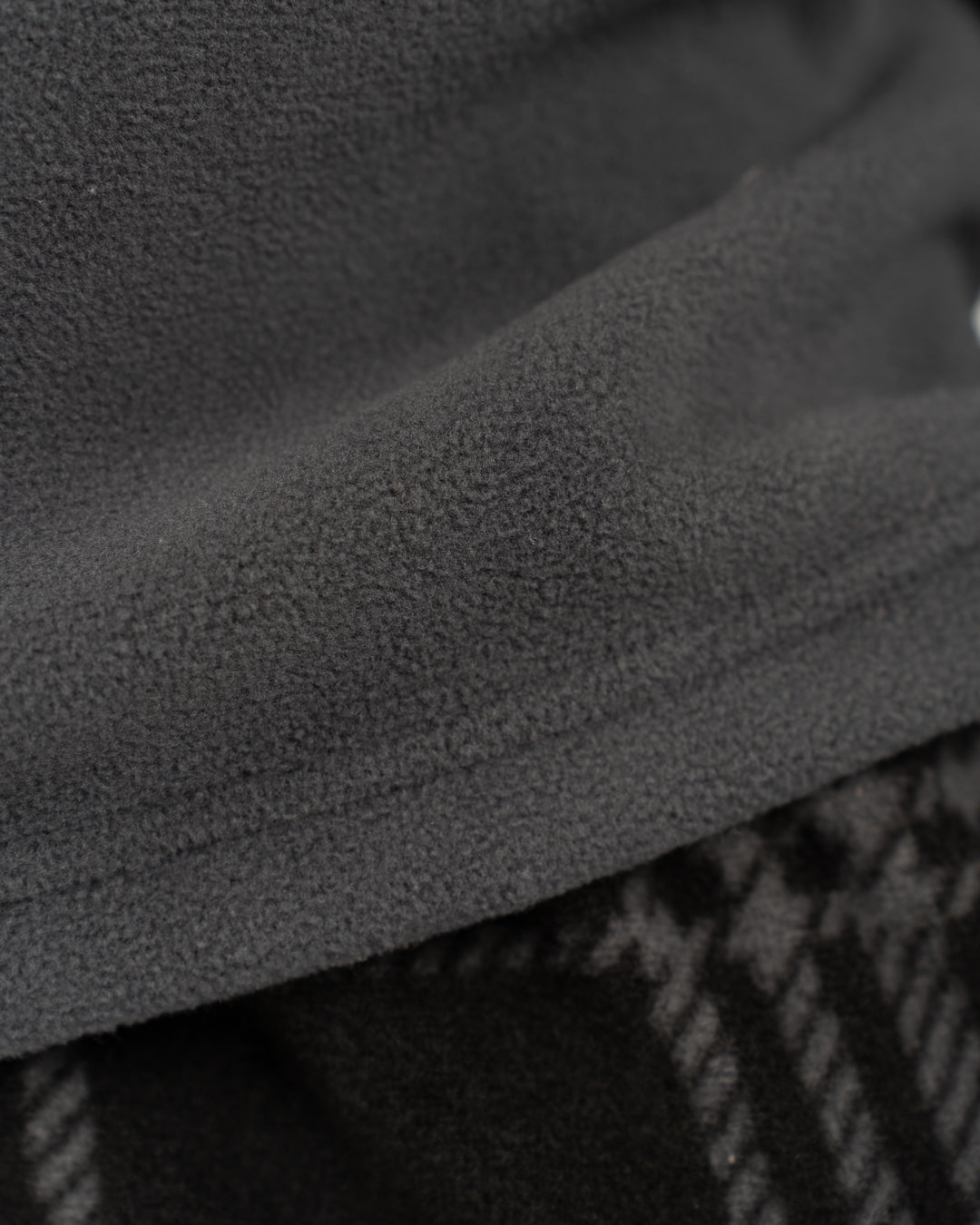 Men Pyjamas Plain Top and Plaid Pants