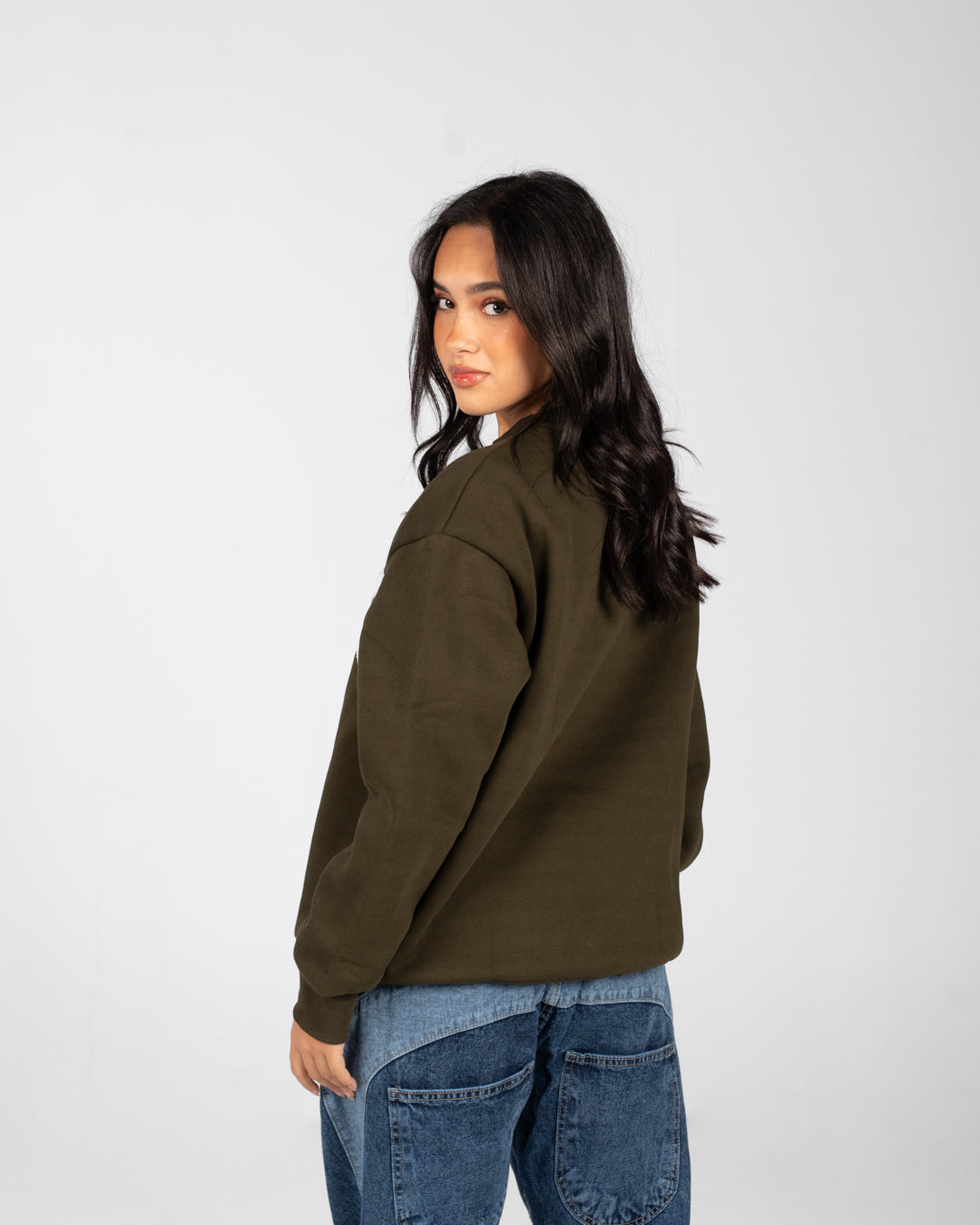 سويت شيرت نسائي بطبعة وياقة دائرية